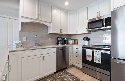 Briarcliff Condo | Luxury Waterfront Condo | Pool+Spa | Sleeps 4
