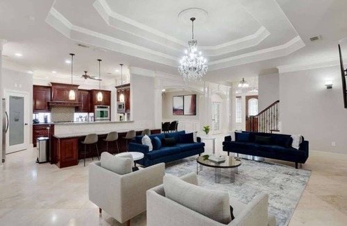 South Arlington House | Luxury4000sqft,Hot Tub,Cinema,Arlington,AT&TST