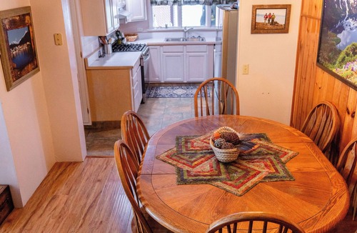 Sitka House | Magic Island Lodge - 4-bedroom home plus loft with 3 full bathrooms