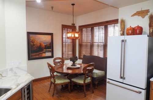 Burnsville Condo | Magical Views and Sunsets Living Above the Clouds at Mountain Air