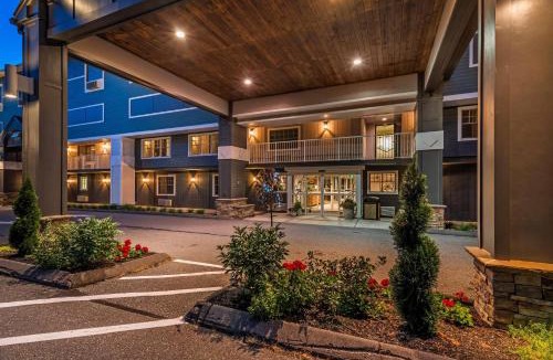 Augusta Hotel | Maine Evergreen Hotel, an Ascend Collection Hotel