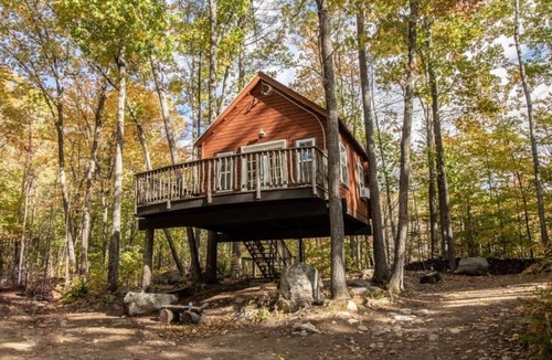 Stoneham House | Maine Treehouse-The Spruce Suite