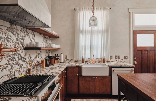 East Cesar Chavez House | MAISON REVE Romantic Luxury Historic Estate for Stays, Gatherings, Photoshoots