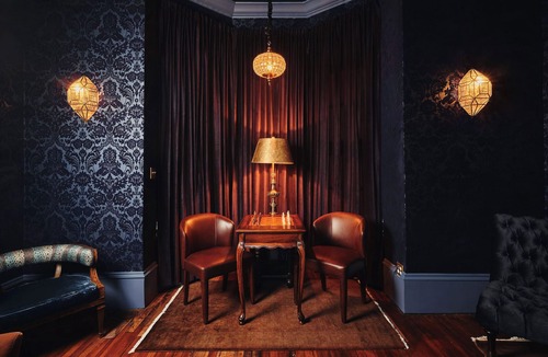 East Cesar Chavez House | MAISON REVE Romantic Luxury Historic Estate for Stays, Gatherings, Photoshoots