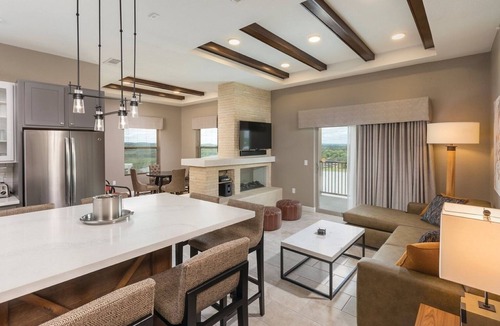Marble Falls Resort | Marble Falls | Premium Lake Retreat | Pool + Lake | 2BR