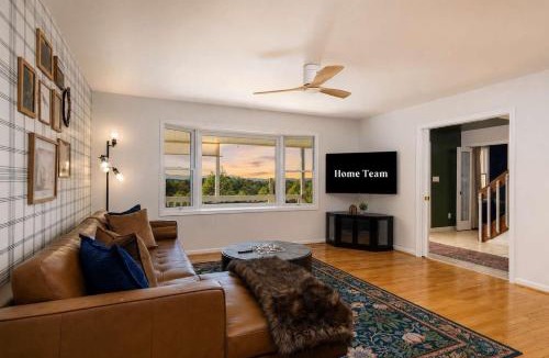 Weaverville House | Massive Asheville Compound A Memorable Experience
