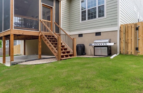 Riverwood Plantation House | Masters Rental - Beautiful Evans, GA Home!