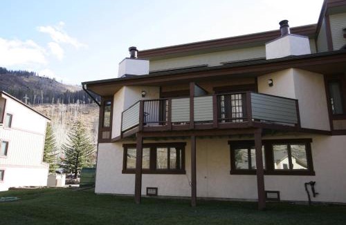 Intermountain Apartment | Meadow Creek Townhome by Vail Realty