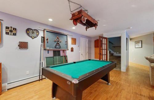 Bartlett House | Middle Ledge Lodge