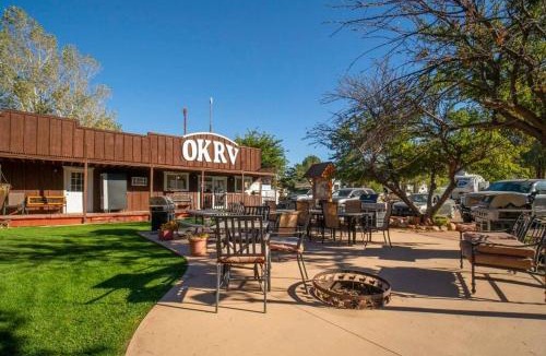 Moab South Valley House | Moab RV Resort RV III Fully Setup OK43