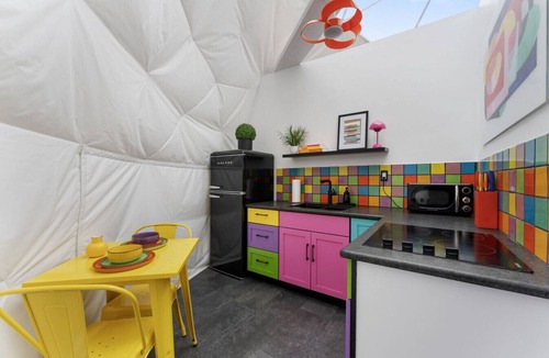 Myra House | Mod Squad Dome
