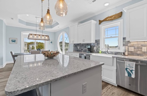 Ocean Isle Beach House | Modern Beach House: GameRoom, HeatedPool, HotTub, & TikiBar in Ocean Isle Beach