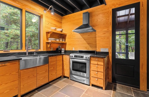 Providence Cabin | Modern cabin - private mountaintop location, hot tub, outdoor shower, fireplace