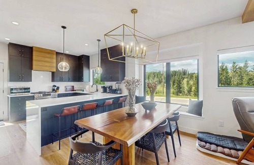 Tabernash House | Modern home w/full kitchen, hot tub, balcony, great views & location