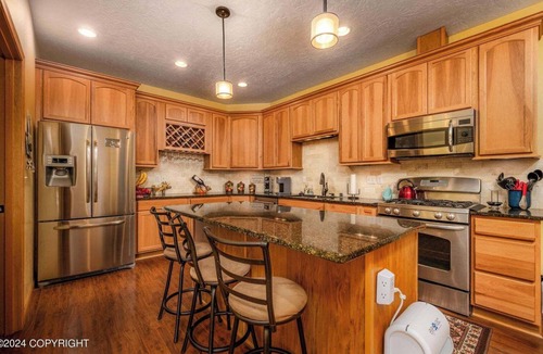 Wasilla House | Modern Lake Lucille Lakefront, Whole 5 bedroom house, Private dock & games