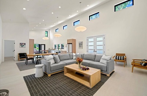 Ridgway House | Modern Luxury Home in Town | Sleeps 4
