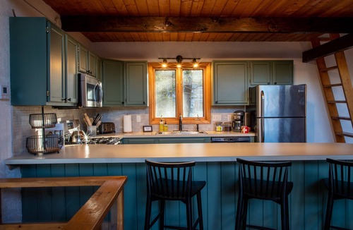 Jackson Ski Chalet | Modern Mountain Chalet Near Storyland & Summer Fun