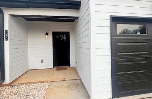 Newton House | Modern Newton Townhome – 3 BR/2½ BA with Garage and Workspace
