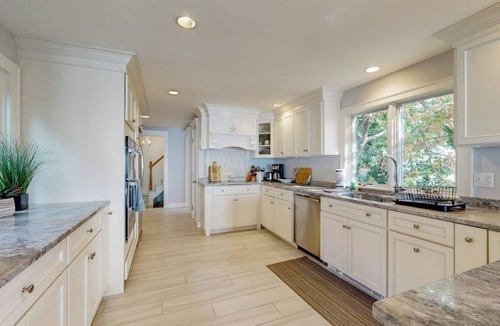 Gloucester House | Modern oceanfront home with scenic deck, grill, games, chef's kitchen, & W/D
