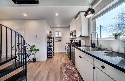 Central Colorado Springs House | Modern Paradise Getaway: Hot Tub, Mini Golf, Fire Pit, Dog Friendly, Parking