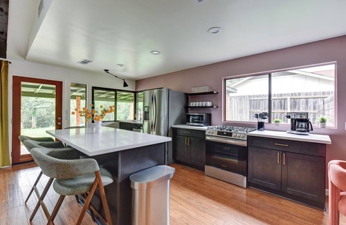East Congress House | Modern South Austin Retreat w/Game Room + Greenbelt Access
