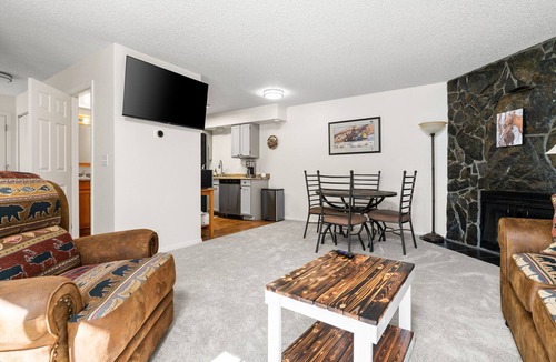 Sand Lake House | Moose Meadows Close to Airport, Comfortable Home Base in Alaska