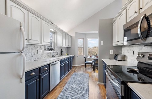 Boone Cottage | Mountain Cottage on Ski Slopes