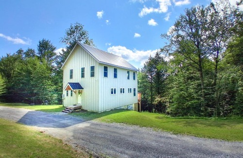 Moretown House | Mountain Home Between Stowe & Sugarbush W Hot Tub