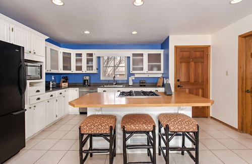 Carbondale House | Mountain Home w/Views on Pond! 25 Mi. to Aspen