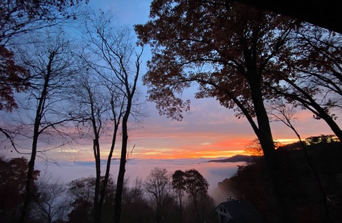 Mountain Air Villa | Mountain retreat! With spectacular views!