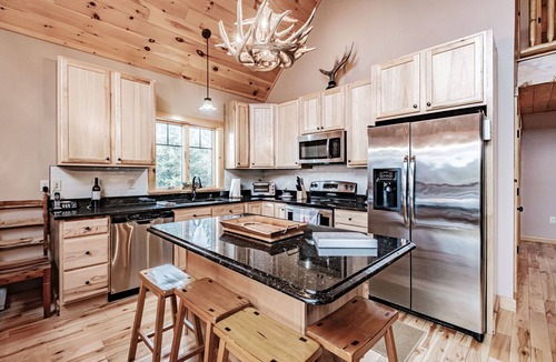 Sunday River Area Ski Chalet | Mountain side house off of the Sunday River Road