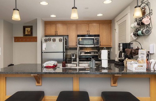 Winter Park Condo | Mountain Stay | Cozy Corner Patio
