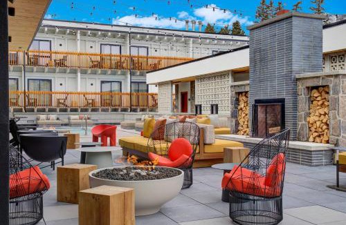 Banff Hotel | Moxy Banff