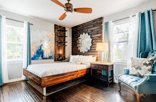 Dawson House | Mr. Wilson | A perfect homebase for your adventures in Austin