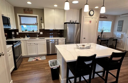 Buena Vista House | Mtn. Rain Clean, Relaxing, Mtn. View, Everything you need is here.STR-011