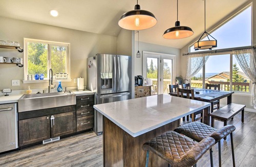 Bear Valley House | Mtn View Anchorage Escape ~ 15 Mi to Downtown