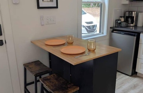 Southeast Raleigh House | Mural Mania - Fire pit, EV Charger!