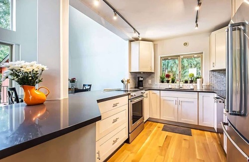 Sequim House | Near Downtown, GameLoft, Sleeps 8, Pets Welcome