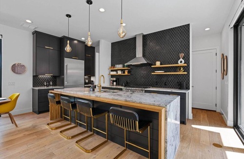 Zilker House | New Build + Heated Pool | Walk S Lamar/Zilker