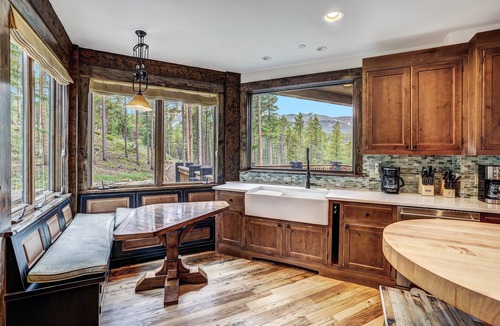 Peak 8 Villa | NEW Chalet du Soleil -The Sun at Shock Hill. 3.5 Acres in the Be 22034