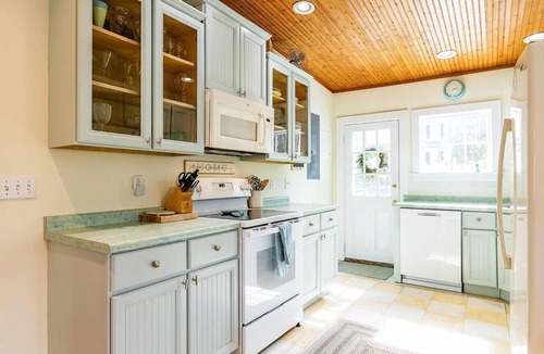 Boothbay Harbor House | New! Charming coastal property - 2 unique spaces to choose from!