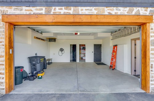Granby House | New Modern Mountain Retreat with Level 2 EV Charger