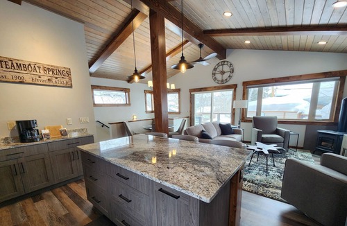 Old Town House | Newly remodeled Old town/2 King Suites Pet Friendly Deck/Grill EV/Carport