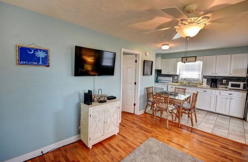 Cherry Grove Beach Condo | Newly Renovated and Just Steps from the BEACH!