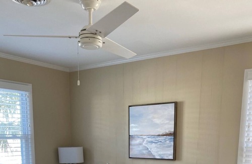 Ocean Isle Beach Cottage | NEWLY RENOVATED! Best of Both Worlds! Canal Cottage, 2 Blocks from Beach