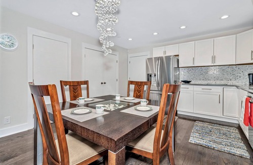 Kenilworth House | Newly Renovated- 5min- Downt./Biltmore Estate