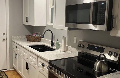 Lithopolis House | Newly renovated cozy 1-bedroom cottage in charming Lithopolis