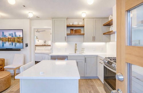 Zilker House | NEWLY Renovated Oasis in the Heart of Zilker