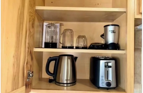 University Area Apartment | Newly Updated - Middle Floor - Dog Friendly