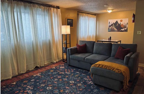 University Area Apartment | Newly Updated - Middle Floor - Dog Friendly
